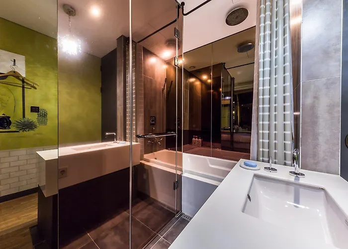 Hotel Cullinan Jongno 3*